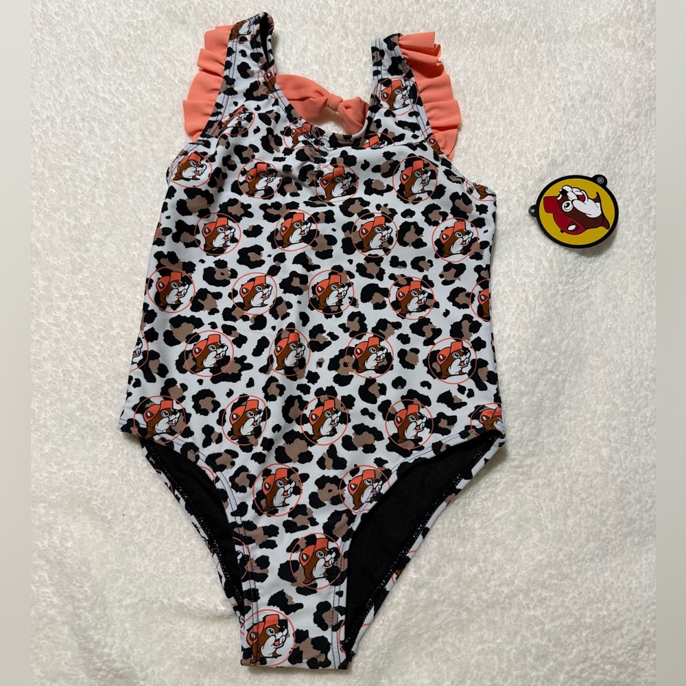 Buc-ee’s girls size 5T swimsuit